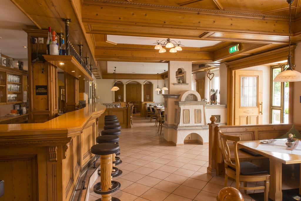 Hotel & Gasthof Richard Held Regensburg Exteriör bild